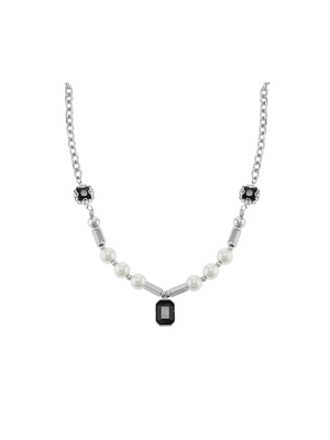 Pearl necklace with Black stone Pendant