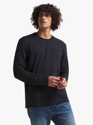 Men's Black Long-Sleeve T-Shirt