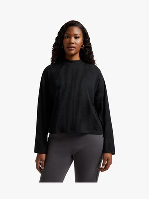 Women's Black Cropped Turtleneck Top