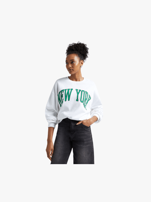 Pullover Graphic Sweat Top