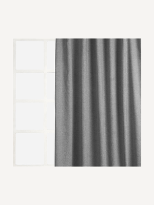 curtain grey taped 135x218cm