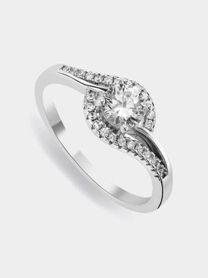 Sterling Silver Cubic Zirconia Solitaire Embrace Ring