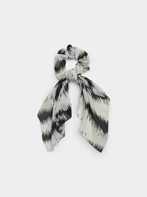 Black & White Printed Chiffon Long Tail Scrunchie