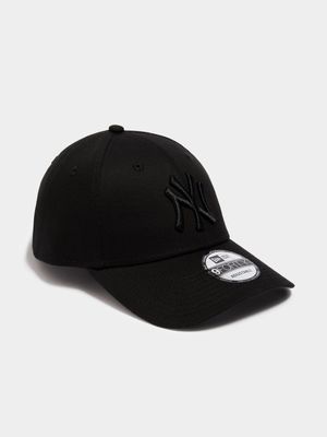 New Era 9Forty Black Cap
