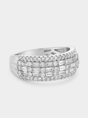 White Gold 0.9ct Lab Grown Diamond Brilliant Baguette Ring