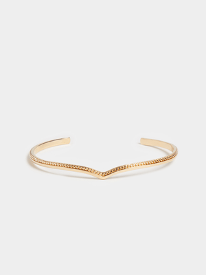 18ct Gold Plated Cuff with slight V-Detail