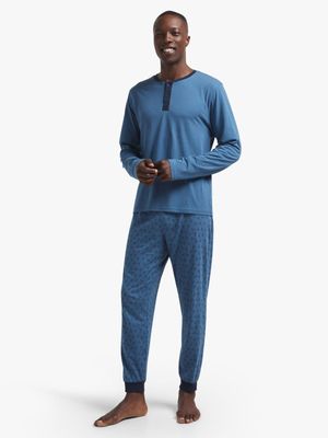 Men's Blue Cow Emblem Sleepwear Set