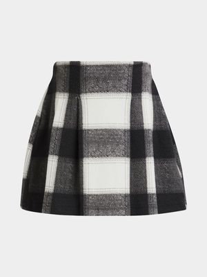Younger Girl's Black & White Pleated Check Skirt