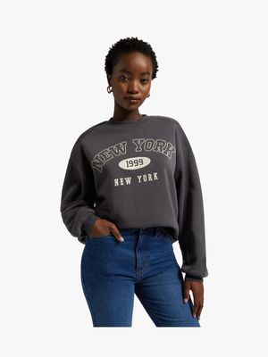 Women's Charcoal Graphic Print Sweater