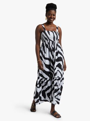 Women's Black & White Zebra Print Smocked Maxi Dress