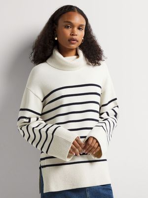 Relaxed Fit Side Slit Poloneck Jersey