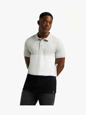 Markham Black/White Colour Block Golfer