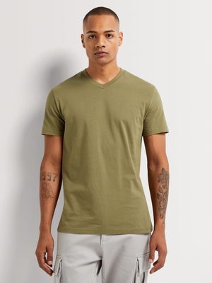 Men's Markham V-Neck Green T-Shirt