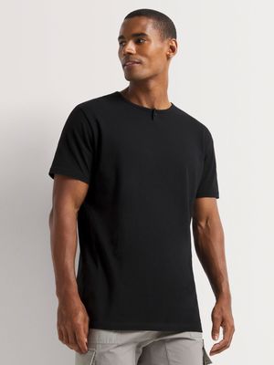 Men's Markham Henley Basic Black T-Shirt