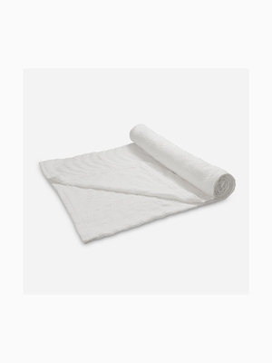 Linear Seersucker Cotton Bedspread Throw White