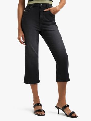 Women's Charcoal Capri Jeans