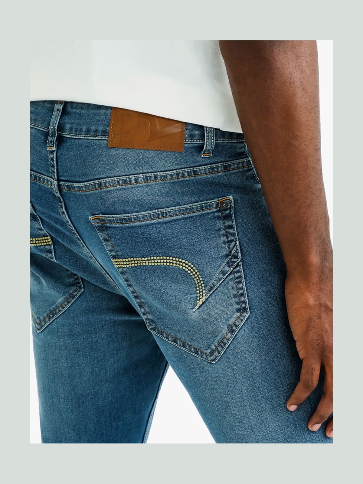 Men's Relay Jeans Sustainable Skinny Leg Light Blue Jeans - Bash.com