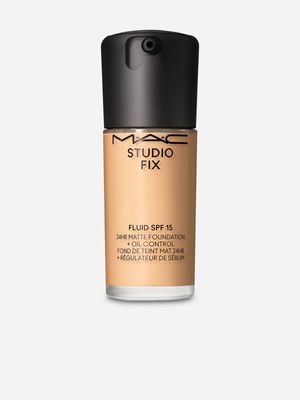 MAC Studio Fix Fluid SPF 15 Foundation