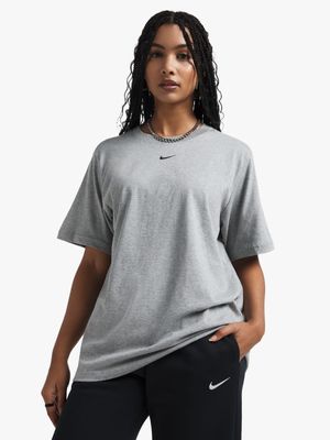 Nike Women's NSW Essentials Oversived Grey T-shirt