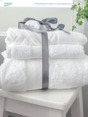 Granny Goose Herringbone Towel Set