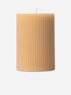 Ribbed Cylindrical Candle Brown 7X10cm