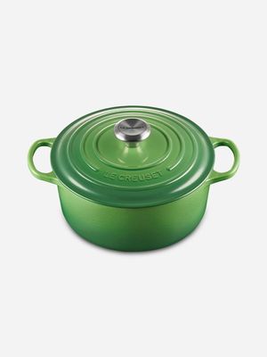 le creuset round cocotte 24cm bamboo