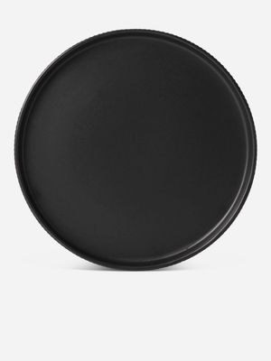Fluted Side Plate Black 22cm