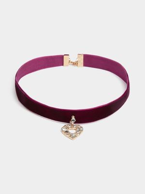 Velvet Choker with Diamante Heart Detail - Jewellery