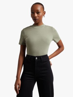 Y&G Ribbed Round Neck T-Shirt