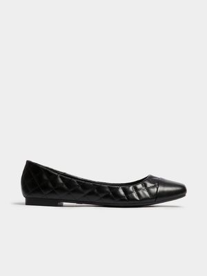 Women's Black Quilted Pumps