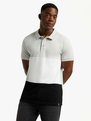 Markham Black/White Colour Block Golfer