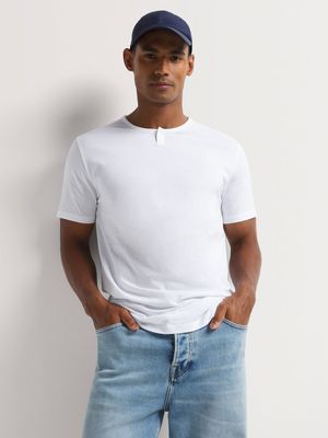 Men's Markham Henley Basic White T-Shirt