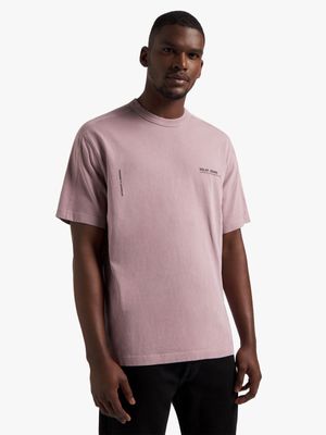 Men's Relay Jeans Washed Cutline Pink T-Shirt