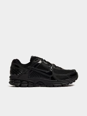 Nike Men's Vomero 5  Black Sneaker