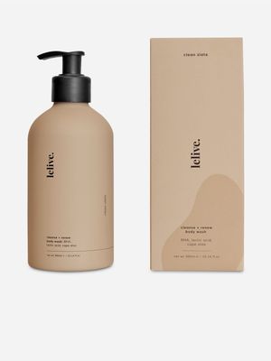 lelive. Clean slate | Cleanse + Renew body wash