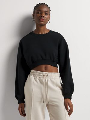 Y&G Cropped Sweat Top