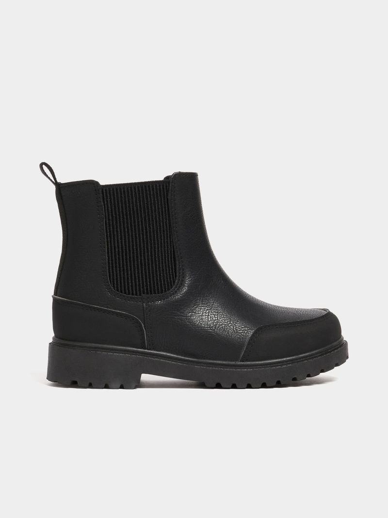 Younger Boy s Black Chelsea Boots Bash