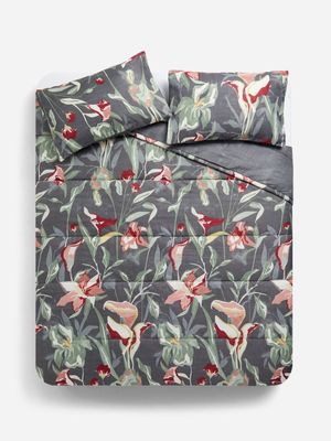 Jet Home Lilly Botanical Comforter Set
