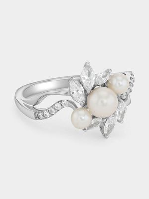 Cheté Sterling Silver Cubic Zirconia Freshwater Pearl Marquise Trilogy Ring