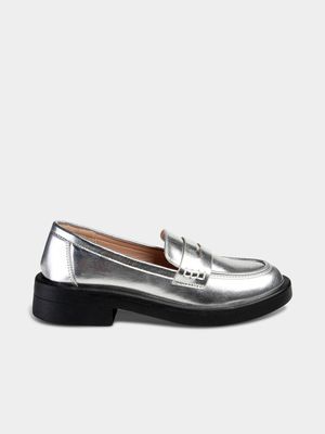 Women's Madison Silver Blessing Loafers With Saddle