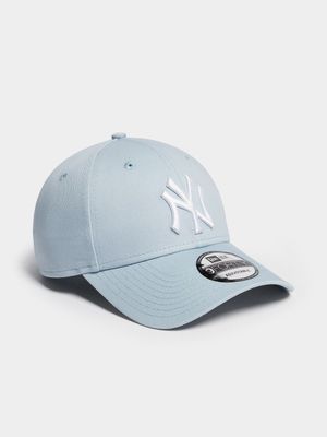 New Era Unisex 9FORTY NY Yankees Sky Blue Cap
