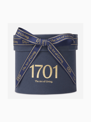 1701 Mini Macadamia Nougat Hat Box Navy 200g