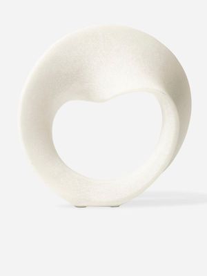 Twisted Circle Resin Sculpture 19 x 8 x 18cm