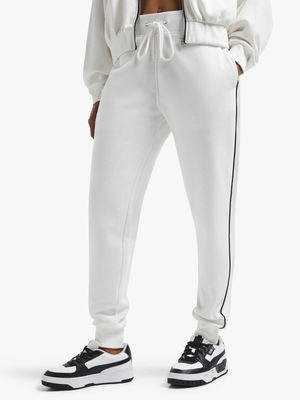 Womens TS White Jogger