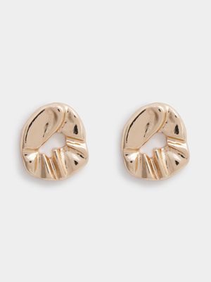 Molten Cut Out Flat Stud Earrings