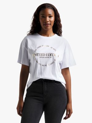 Women's White Graphic Print T-Shirt