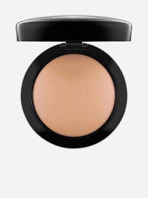 MAC Mineralize Skinfinish