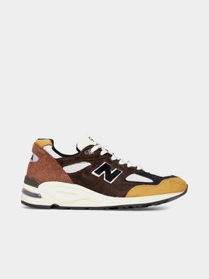 New Balance Men's 990 Brown Sneaker