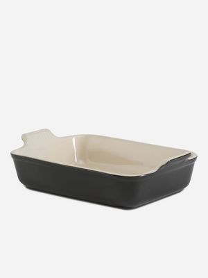 le creuset dish rectangular matt black 32cm 3.8l