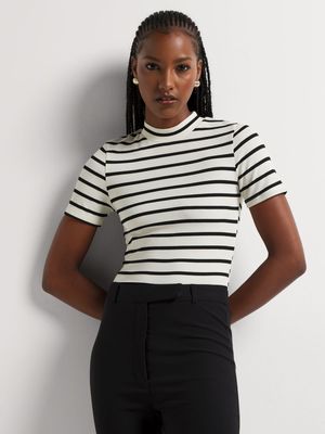 Y&G Rib Stripe Round Neck T-shirt